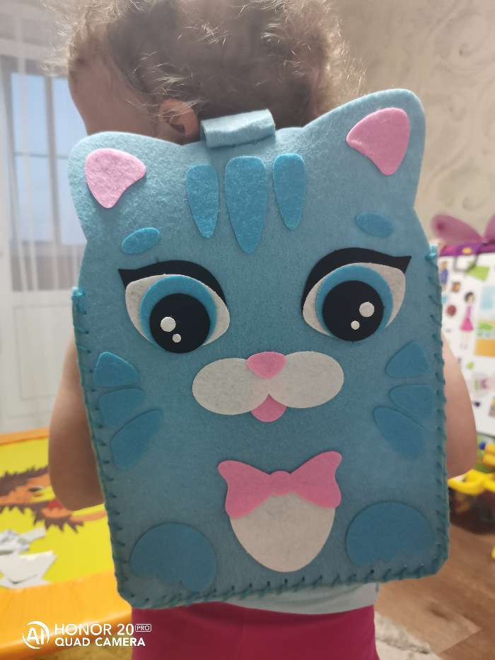 Фотография покупателя товара Набор для создания рюкзака из фетра «Котёнок» - Фото 1