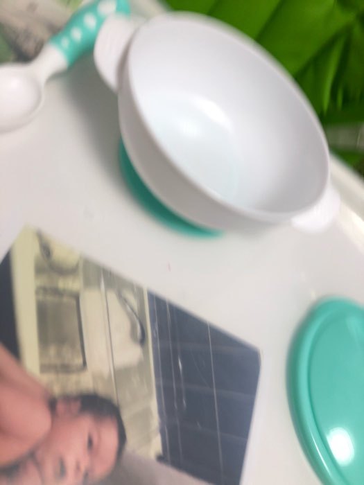 Фотография покупателя товара Набор детской посуды «Зайчик», 3 предмета: тарелка на присоске, крышка, ложка, цвет бирюзовый - Фото 1