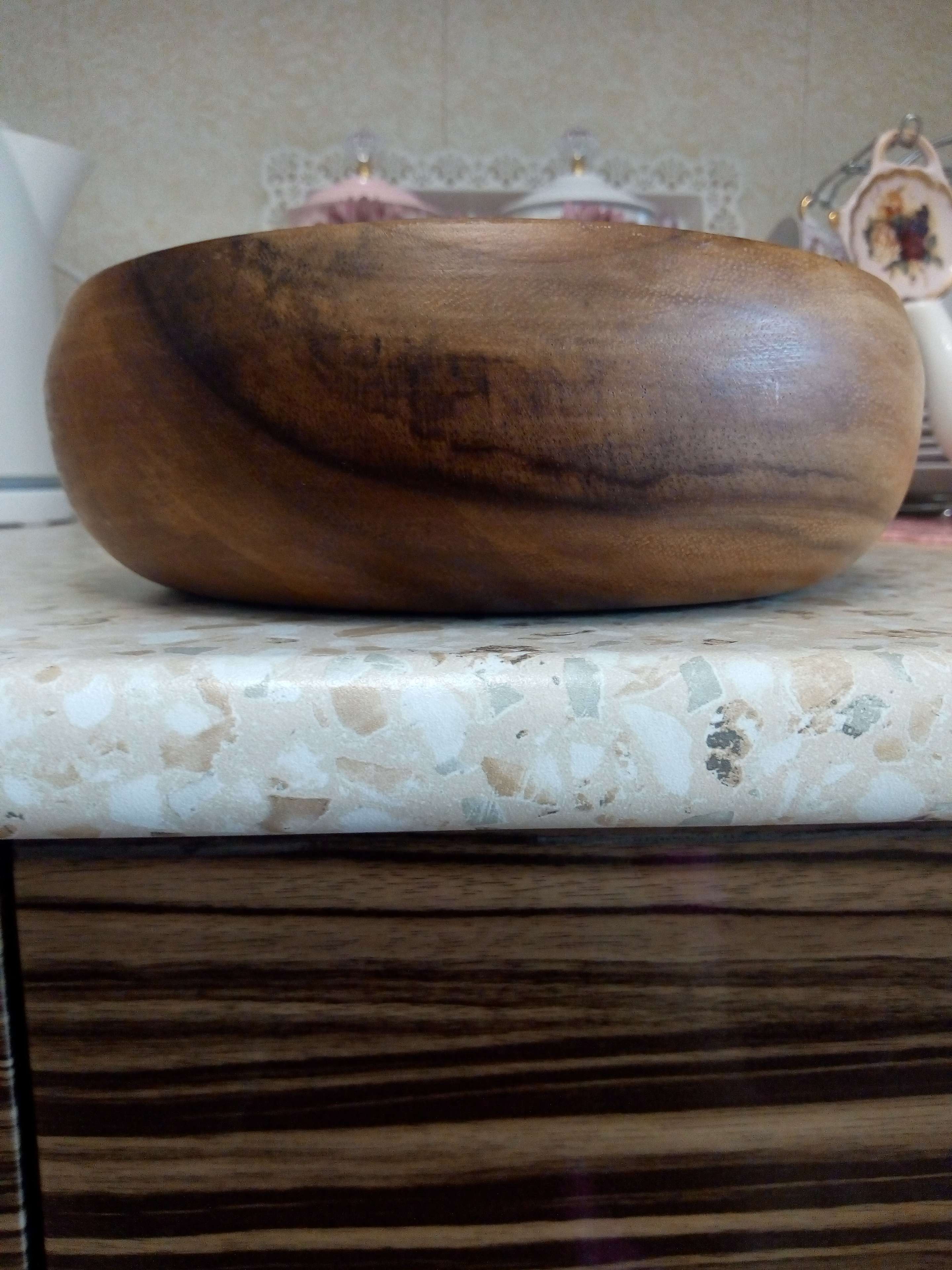 Фотография покупателя товара Салатница деревянная "Тигровая" средняя, 20 см - Фото 2