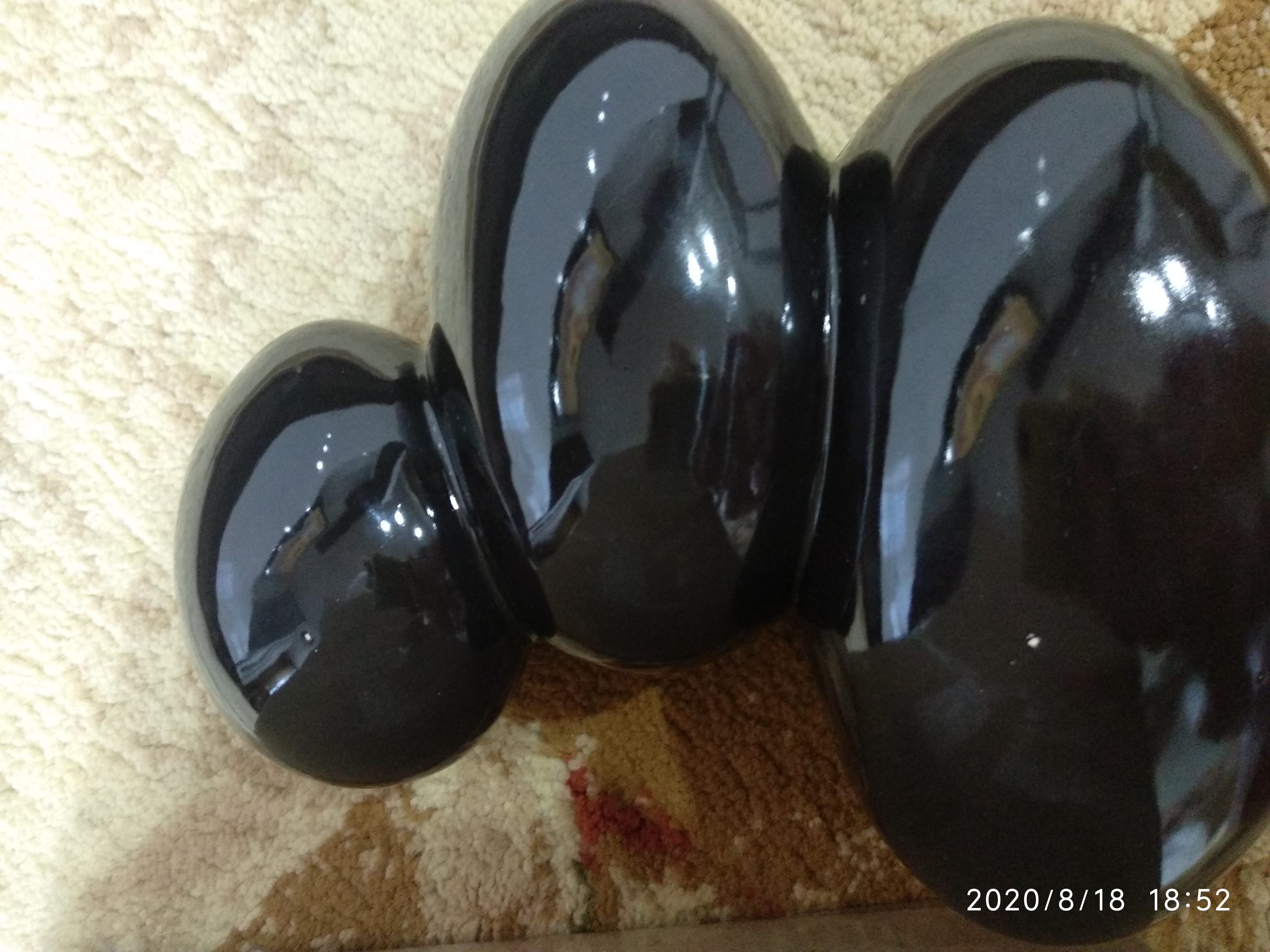 Фотография покупателя товара Ваза керамическая "Сбалансированные камни", настольная, серый цвет, 21 см - Фото 20