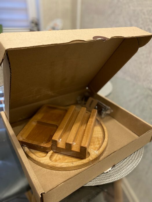 Фотография покупателя товара Подарочный набор деревянной посуды Adelica, менажница 6 секций, менажница 2 секции, подставка для посуды, масло в подарок, берёза - Фото 3