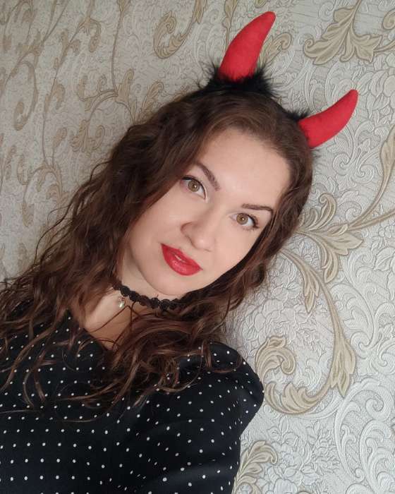 Фотография покупателя товара Карнавальный ободок «Чёртик», цвет красный