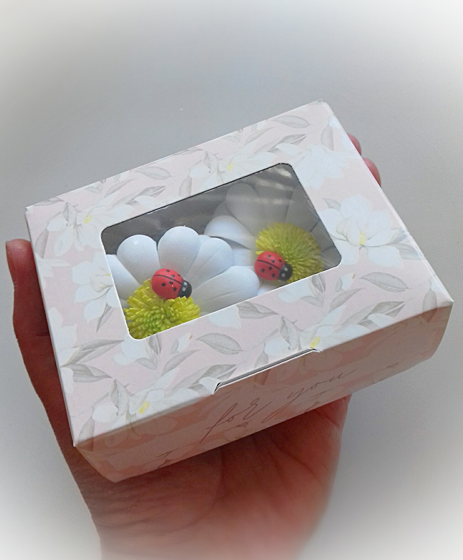 Фотография покупателя товара Кондитерская упаковка, коробка с ламинацией «For you», 10 х 8 х 3.5 см