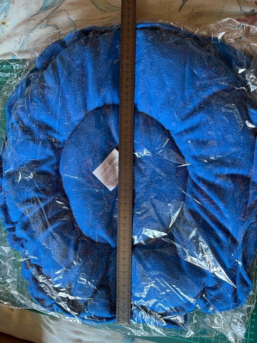 Фотография покупателя товара Лежанка для животных на стяжке с ушками, цвет синий 30-50 см - Фото 15