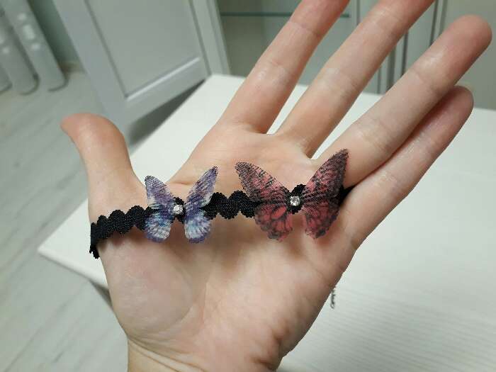 Фотография покупателя товара Чокер Butterfly дуэт, цвет розово-синий в чёрном - Фото 3