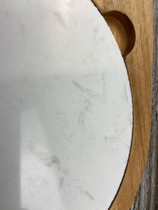 Фотография покупателя товара Набор для подачи сыра «Мрамор», 2 ножа, доска, 24,5×16×1,5 см, акация - Фото 4