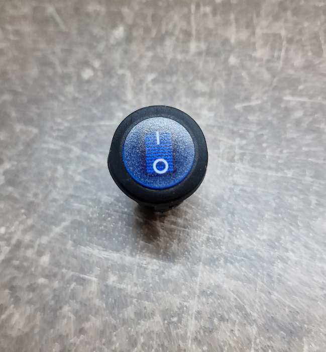 Фотография покупателя товара Переключатель влагозащищенный круглый синий с подсветкой, 250 В, 6 А, 3 контакта - Фото 1