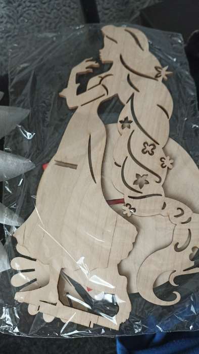 Фотография покупателя товара Салфетница деревянная «Девушка с зонтиком», 25×13×13 см - Фото 4