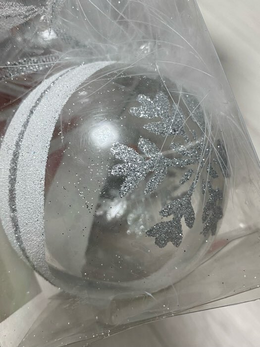 Фотография покупателя товара Ёлочные игрушки «Галатея снежинка», шары новогодние, d=8 см, 3 шт., серебристо-белый - Фото 1