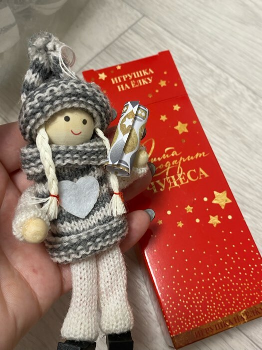 Фотография покупателя товара Ёлочная игрушка новогодняя «Приятные встречи», 7×6×3 см - Фото 1