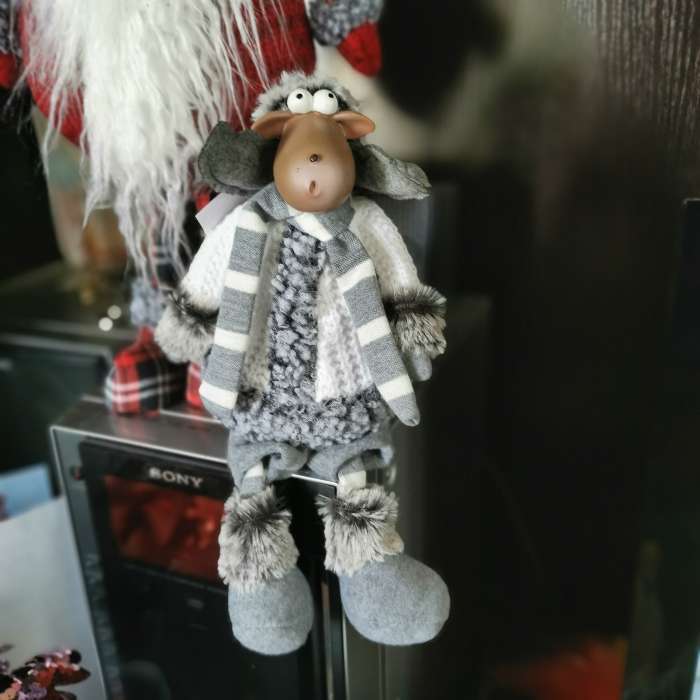 Фотография покупателя товара Кукла интерьерная "Лосик в белой шубке и колпаке" 34 см - Фото 1