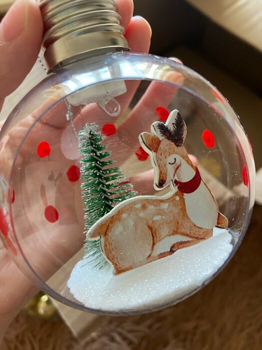 Фотография покупателя товара Ёлочный шар «Снеговик», d=8 см, 1 LED, от батареек, свечение тёплое белое - Фото 2