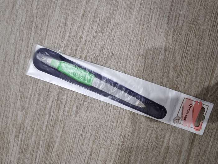 Фотография покупателя товара Пилка-триммер металлическая для ногтей, с защитным колпачком, в чехле, 14 см, цвет МИКС - Фото 2