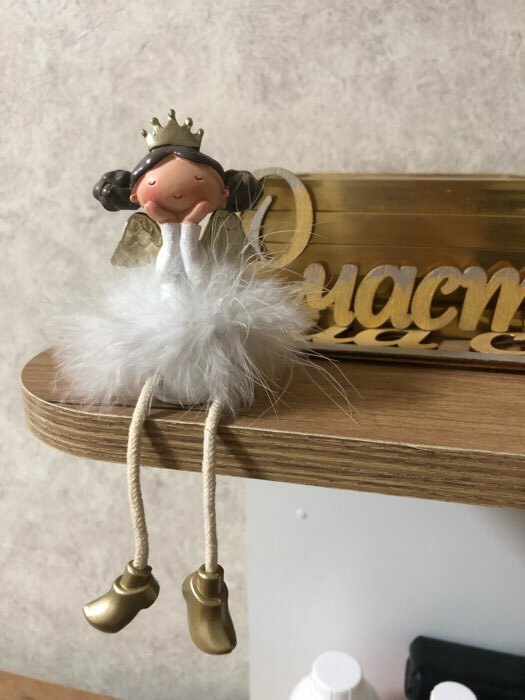 Фотография покупателя товара Сувенир полистоун "Ангелочек-принцесса пушок стесняшка с длинными ножками" 8,5х5,5х4 см