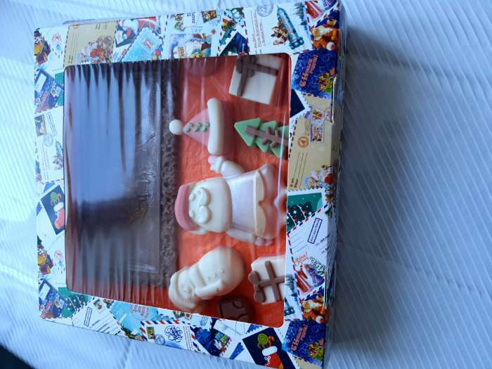 Фотография покупателя товара Коробка складная "Почта", 20 х 20 х 4 см - Фото 6
