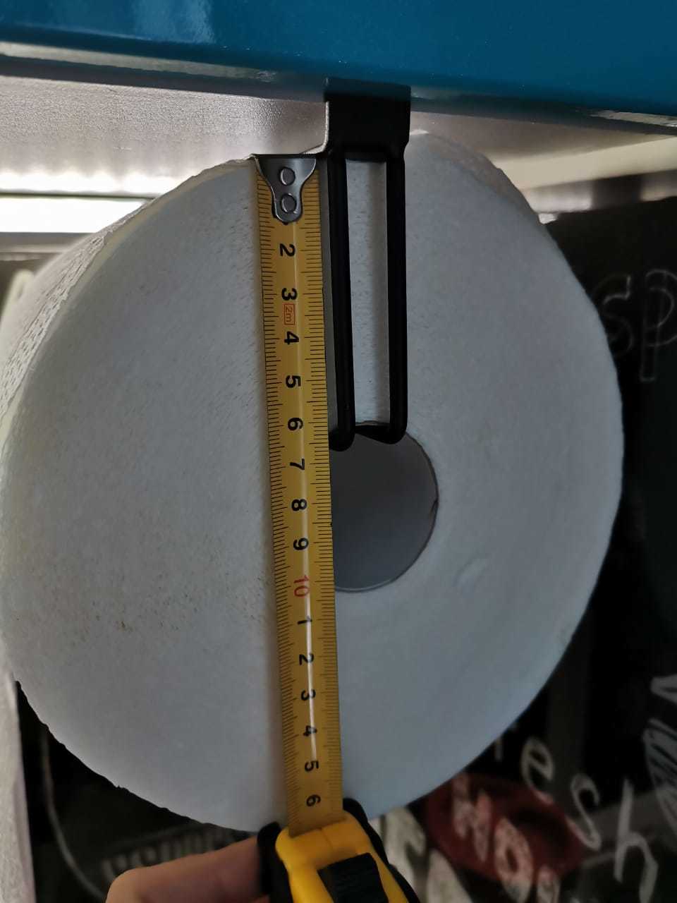 Фотография покупателя товара Держатель для бумажных полотенец подвесной Доляна «Лофт», 20,6×3×10,1 см, цвет чёрный