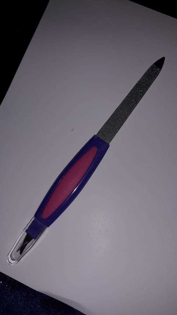 Фотография покупателя товара Пилка-триммер металлическая для ногтей, прорезиненная ручка, с защитным колпачком, 16 см, цвет МИКС - Фото 9