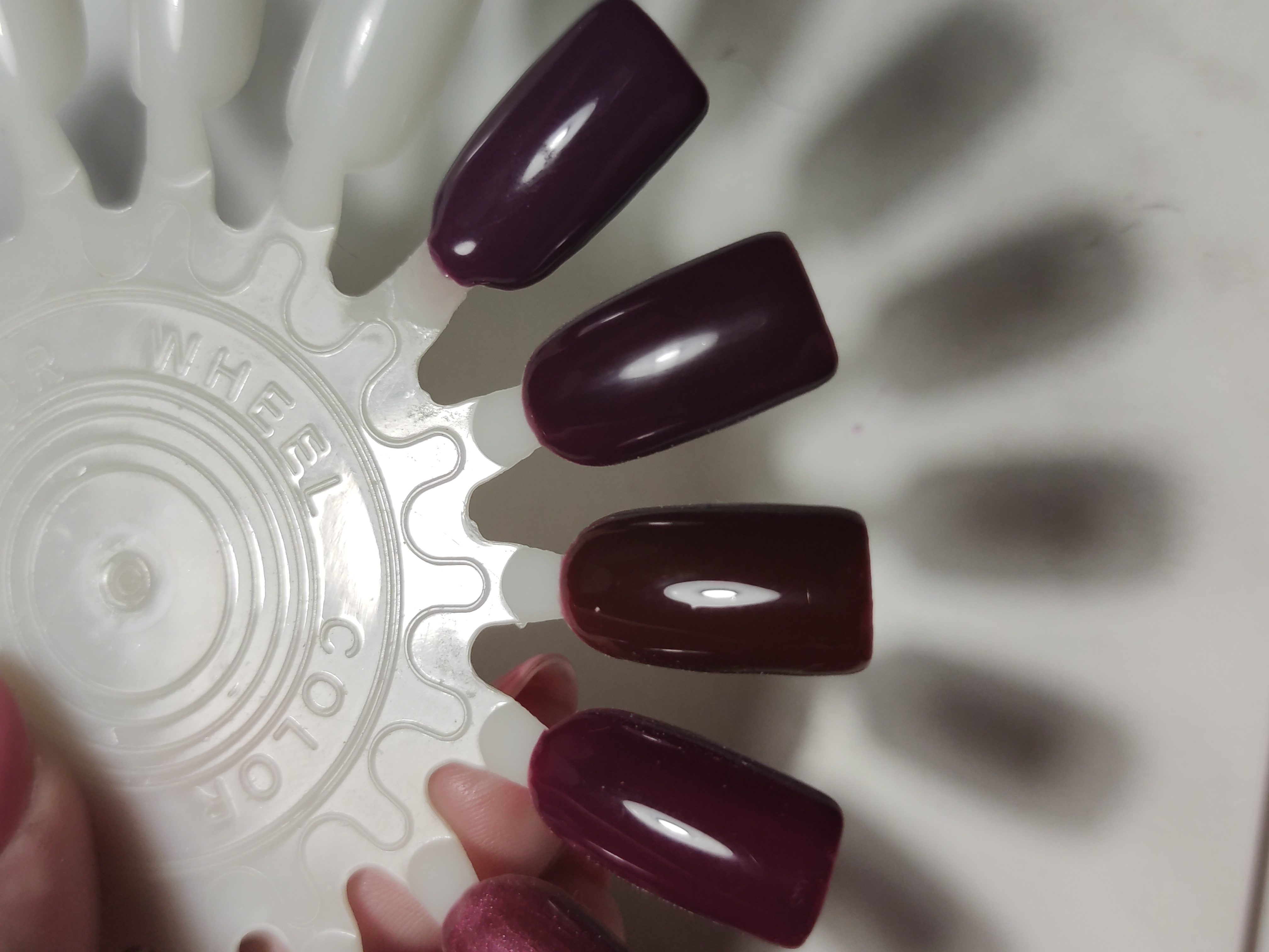 Фотография покупателя товара Гель-лак для ногтей трёхфазный LED/UV, 10мл, цвет В2-070 тёмно-малиновый - Фото 96