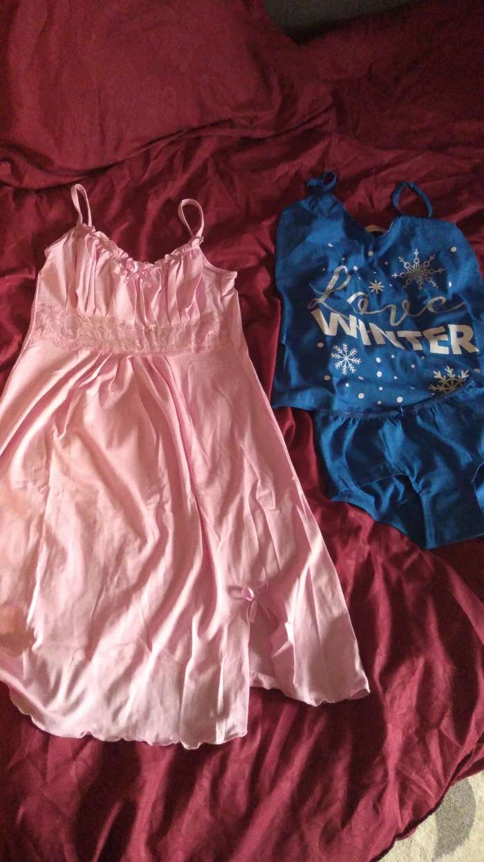 Фотография покупателя товара Ночная сорочка женская, цвет светло-розовый микс, размер 44 - Фото 1