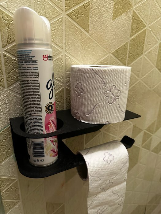 Фотография покупателя товара Держатель для туалетной бумаги «Лофт Арт», 23×10 см, с полочкой, цвет чёрный - Фото 1