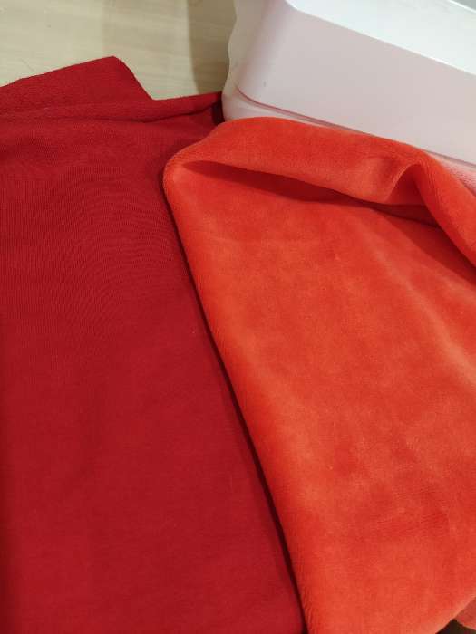 Фотография покупателя товара Отрез трикотажный для рукоделия, велюр, цвет красный, 45 × 50 см - Фото 1