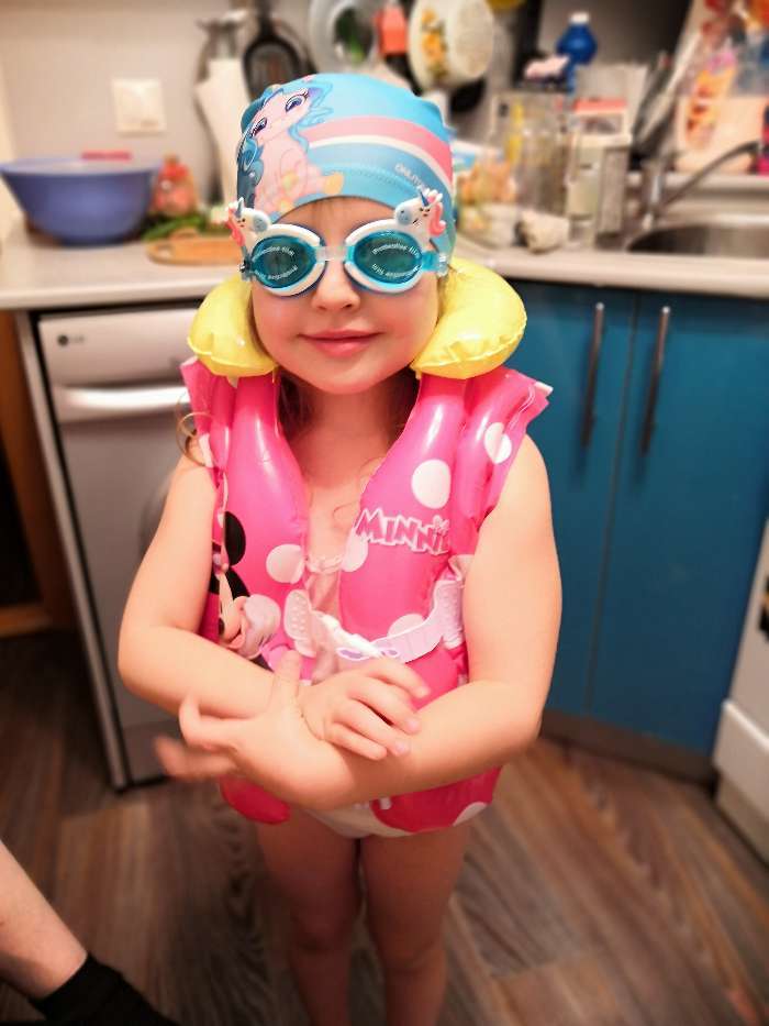 Фотография покупателя товара Очки для плавания детские ONLYTOP, беруши, цвета МИКС - Фото 2