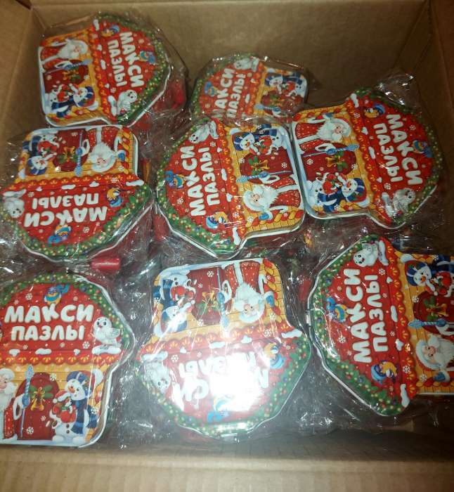 Фотография покупателя товара Макси-пазлы «Подарки от Деда Мороза», в металлической копилке с замочком - Фото 3