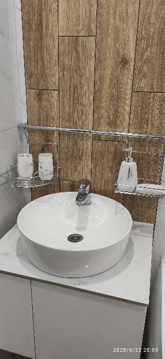 Фотография покупателя товара Набор аксессуаров для ванной комнаты «Мрамор», 4 предмета (дозатор 190 мл, мыльница, 2 стакана 290 мл), цвет белый - Фото 1