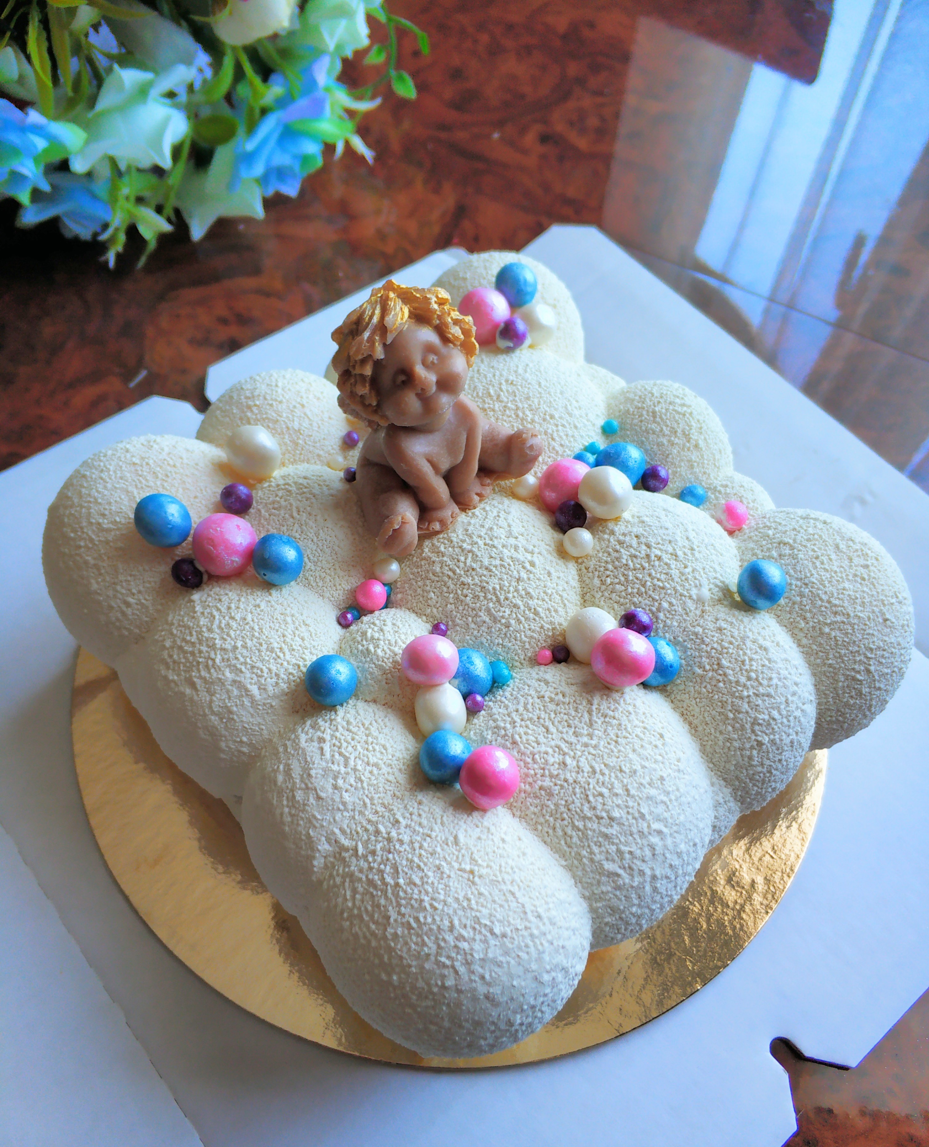 Фотография покупателя товара Форма для муссовых десертов и выпечки Доляна «Воздушные пузыри», 19×19×5,5 см, цвет белый - Фото 6