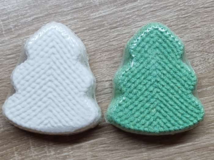 Фотография покупателя товара Бомбочка для ванн «ёлочка» с ароматом мандарина, 120 г - Фото 24