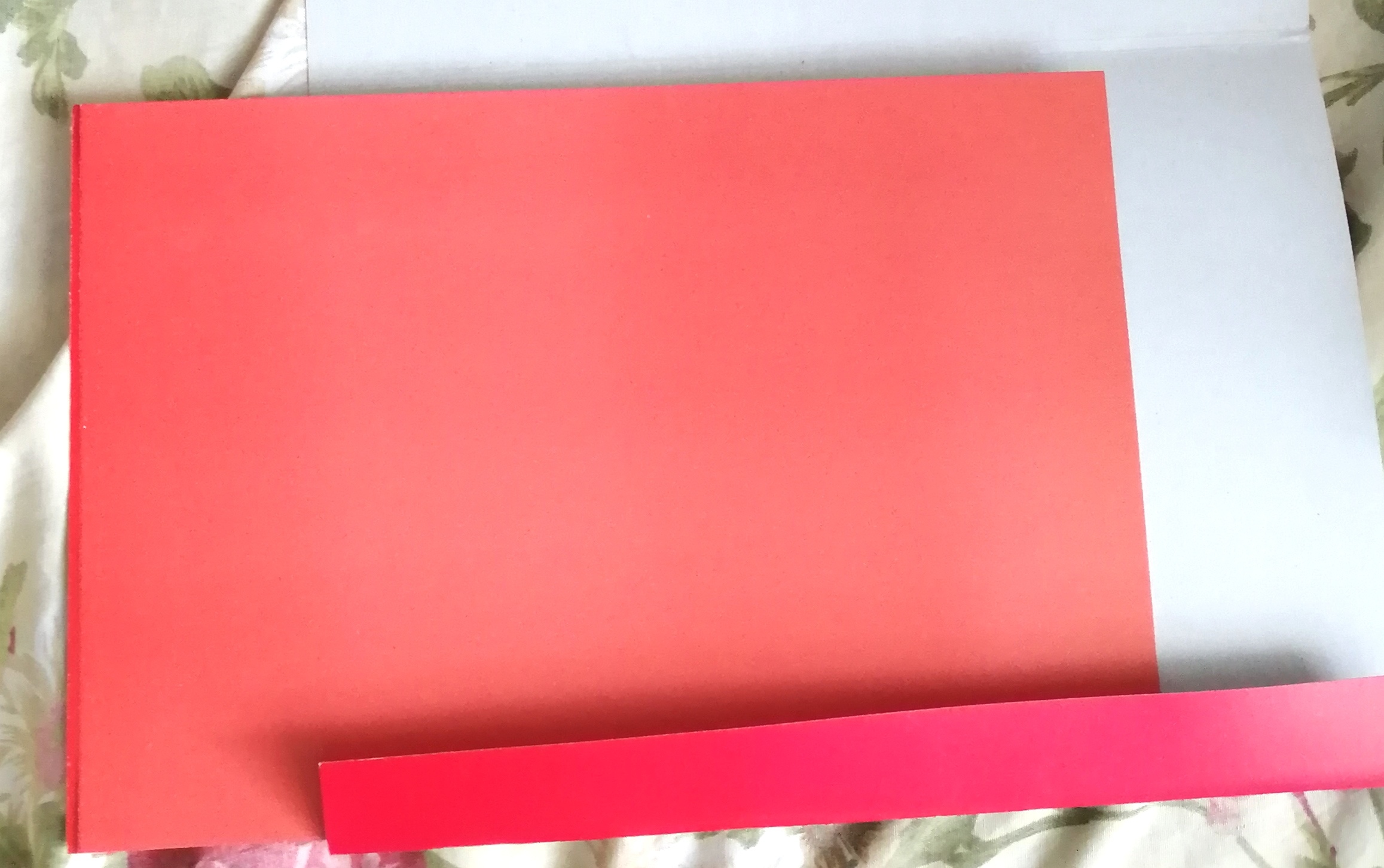Фотография покупателя товара Картон цветной А4, 16 листов, 8 цветов, в папке "Добрый Гном", мелованный 240 г/м2 - Фото 4