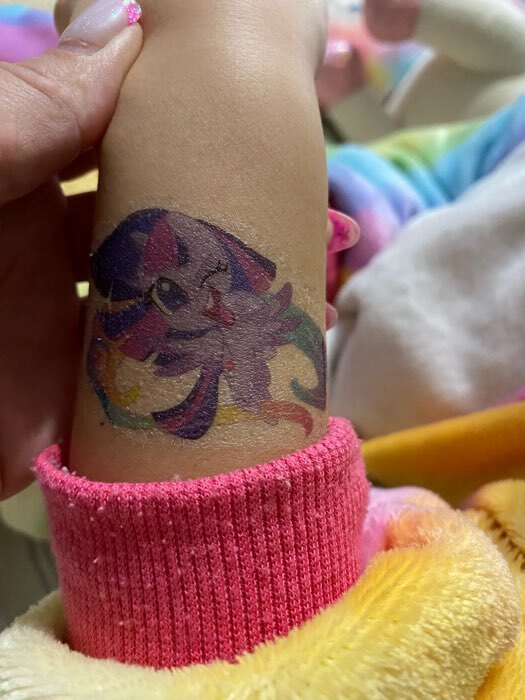 Фотография покупателя товара Набор детских татуировок «My Little Pony: Пинки Пай»