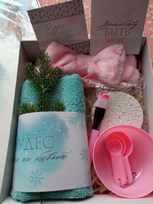 Фотография покупателя товара Подарочный набор новогодний "Жду чудо" полотенце и аксессуары