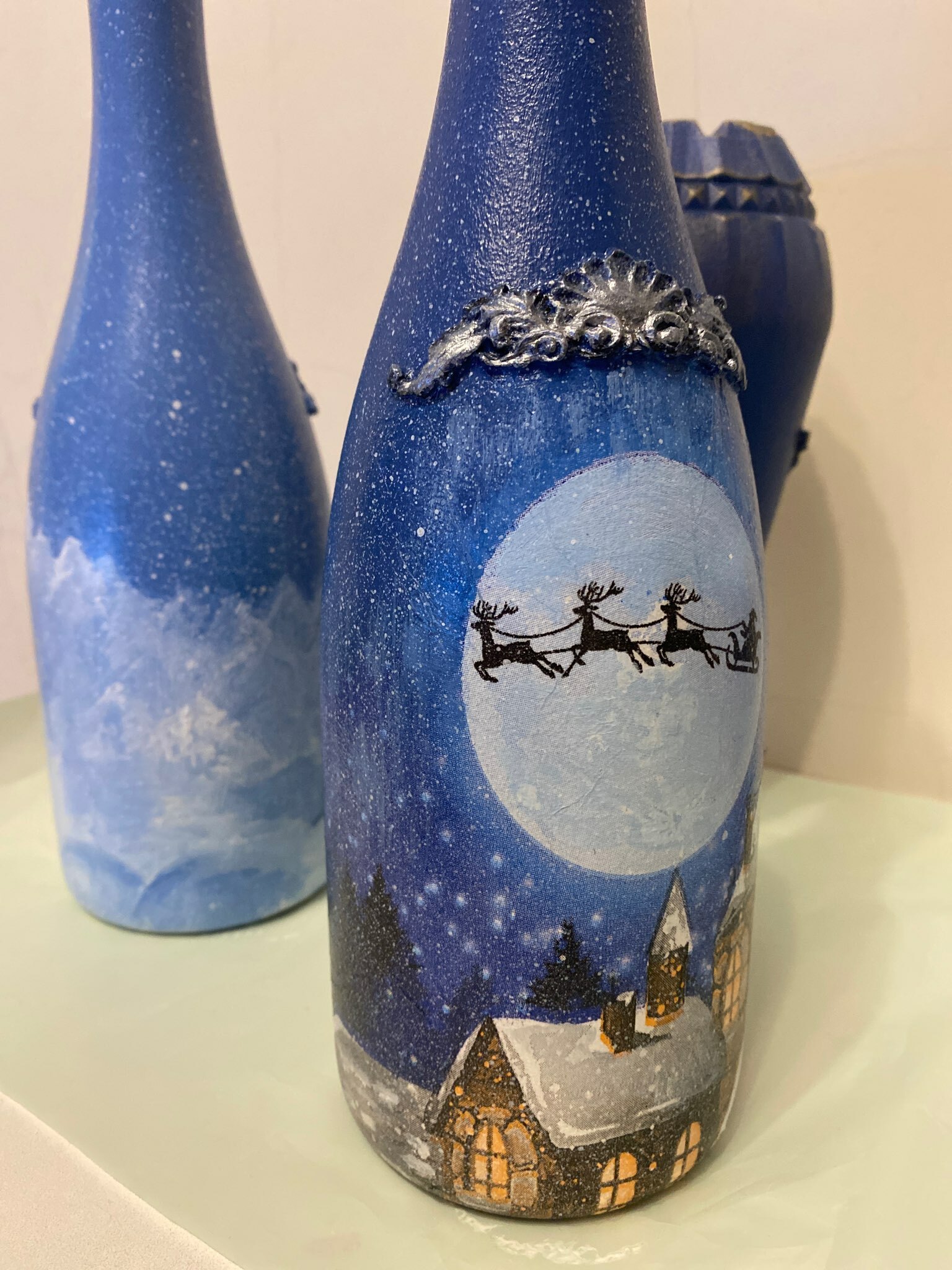 Фотография покупателя товара Салфетки новогодние бумажные Pero Prestige «Кексик», 3 слоя, 33×33 см, 20 шт. - Фото 2