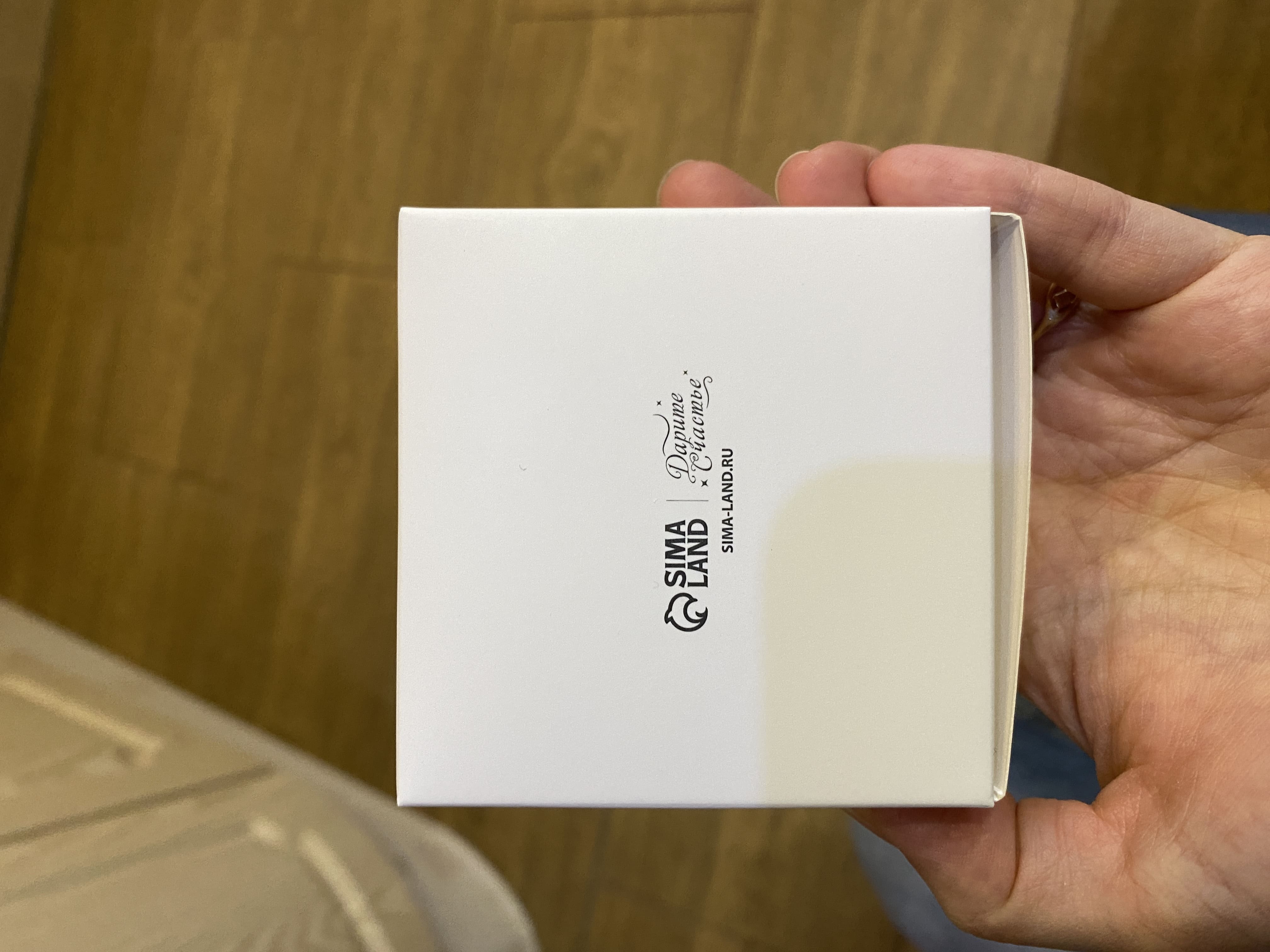 Фотография покупателя товара Коробка под бижутерию, упаковка, «Белая», 7.5 х 7.5 х 3 см