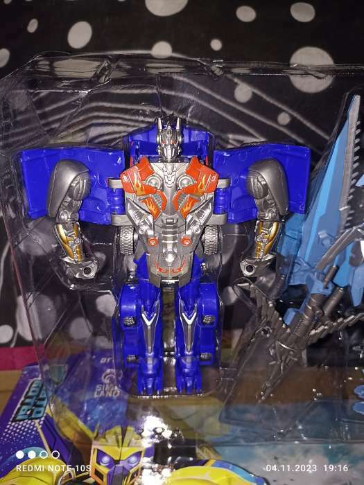 Фотография покупателя товара Набор роботов «Герои», трансформируются, 2 штуки - Фото 2