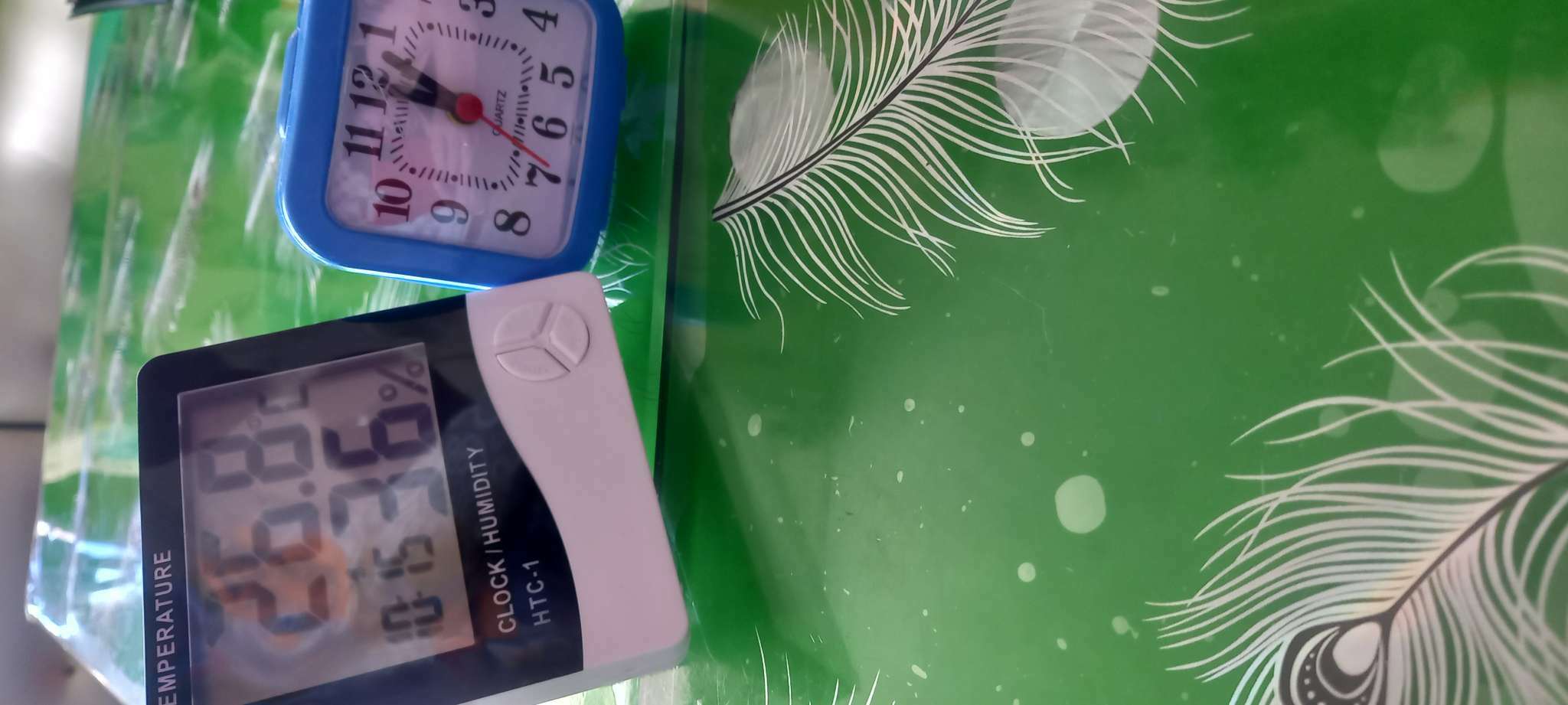 Фотография покупателя товара Часы - будильник электронные "Бируни" настольные с термометром, гигрометром, 10 х 10 см - Фото 1