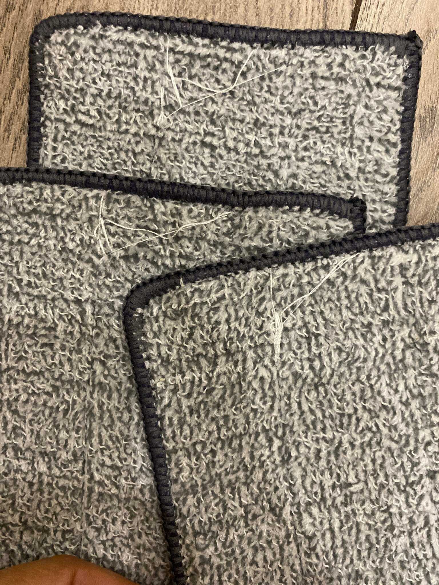 Фотография покупателя товара Насадка для швабры на липучке из микрофибры Доляна, комплектующие к набору, 32×12 см, 1 карман - Фото 1