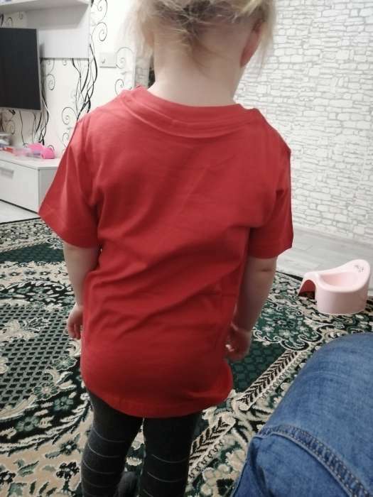 Фотография покупателя товара Футболка детская, цвет красный, рост 104 см
