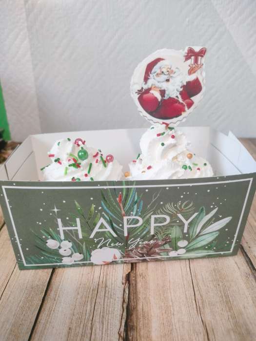 Фотография покупателя товара Коробка для капкейка «Happy New year», 16 х 8 х 7.5 см, Новый год - Фото 1