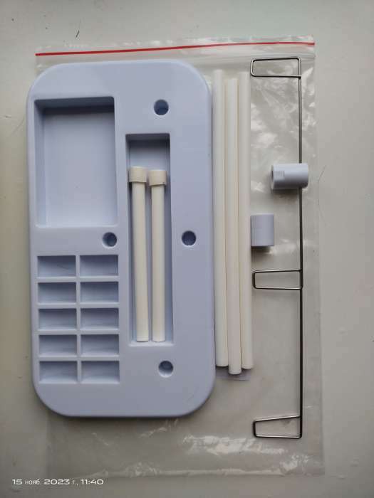 Фотография покупателя товара Органайзер-стойка для ниток, на подставке, 20,7 × 10,8 × 36,5 см, цвет голубой/белый - Фото 3