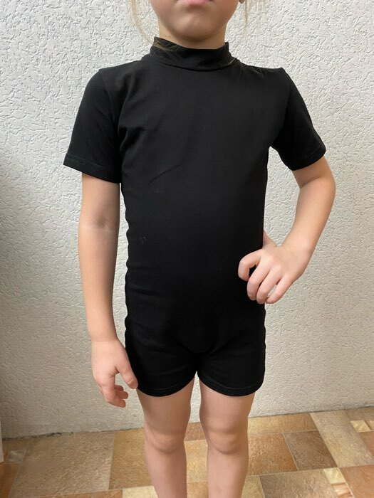 Фотография покупателя товара Купальник гимнастический Grace Dance, с шортами, с коротким рукавом, р. 34, цвет чёрный