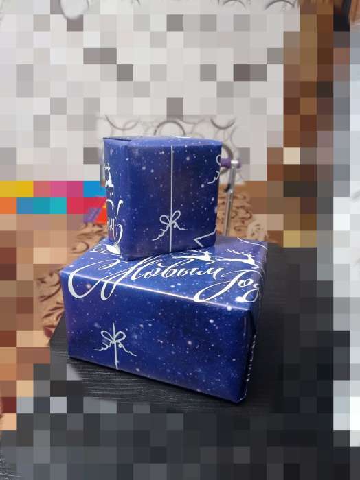 Фотография покупателя товара Бумага упаковочная глянцевая "С новым годом", 70 х 100 см, 1 лист