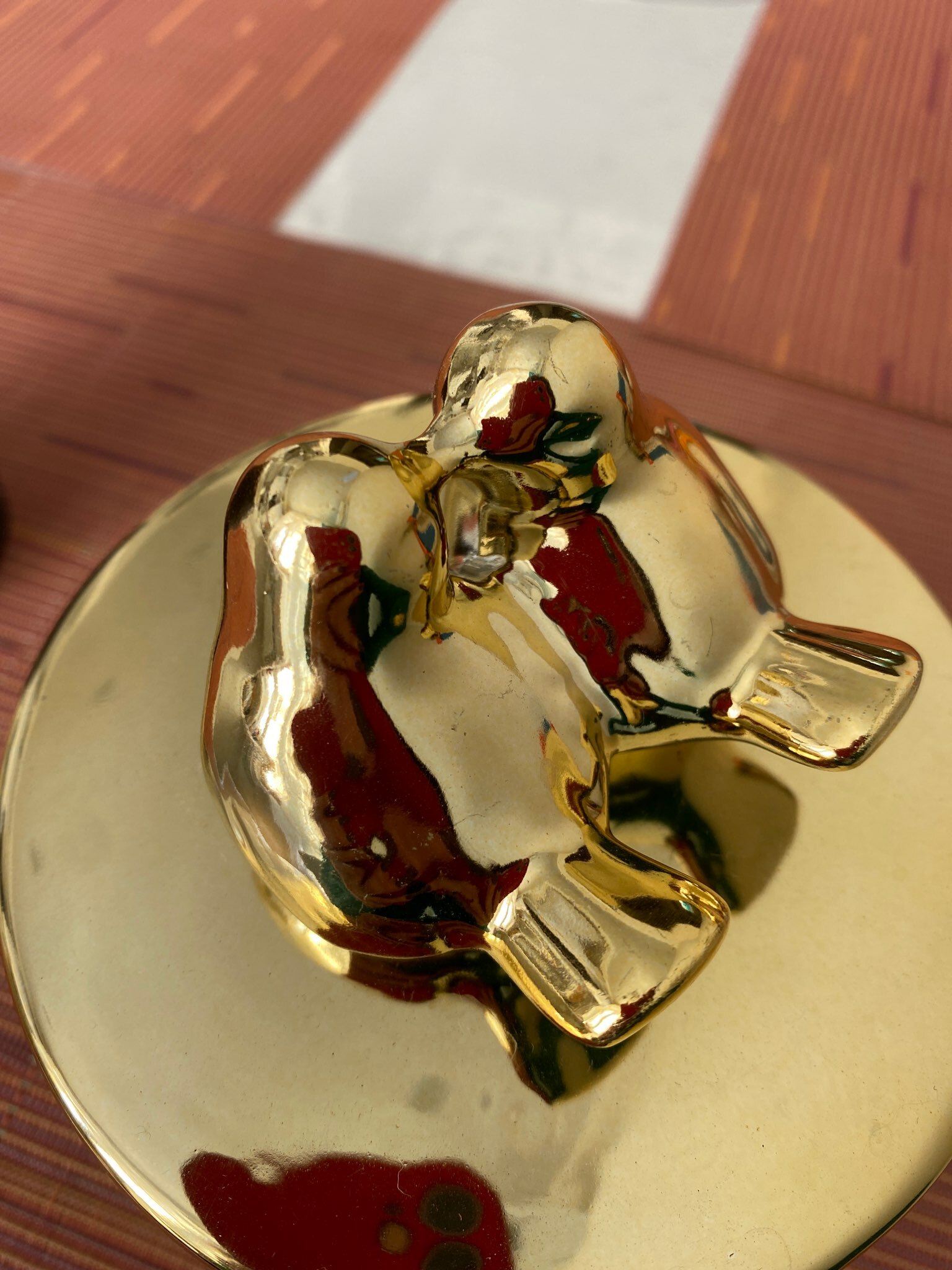 Фотография покупателя товара Банка керамическая для сыпучих продуктов «Золотое крыло», 1 л, цвет зелёный - Фото 12