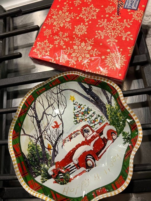 Фотография покупателя товара Салатник стеклянный Доляна «Новогоднее настроение», 400 мл, 19×3,7 см - Фото 4