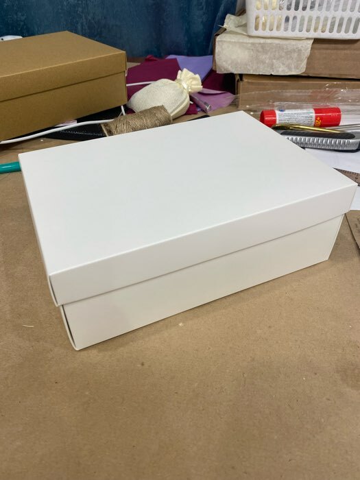 Фотография покупателя товара Коробка складная «Белая», 21 х 15 х 7 см - Фото 1