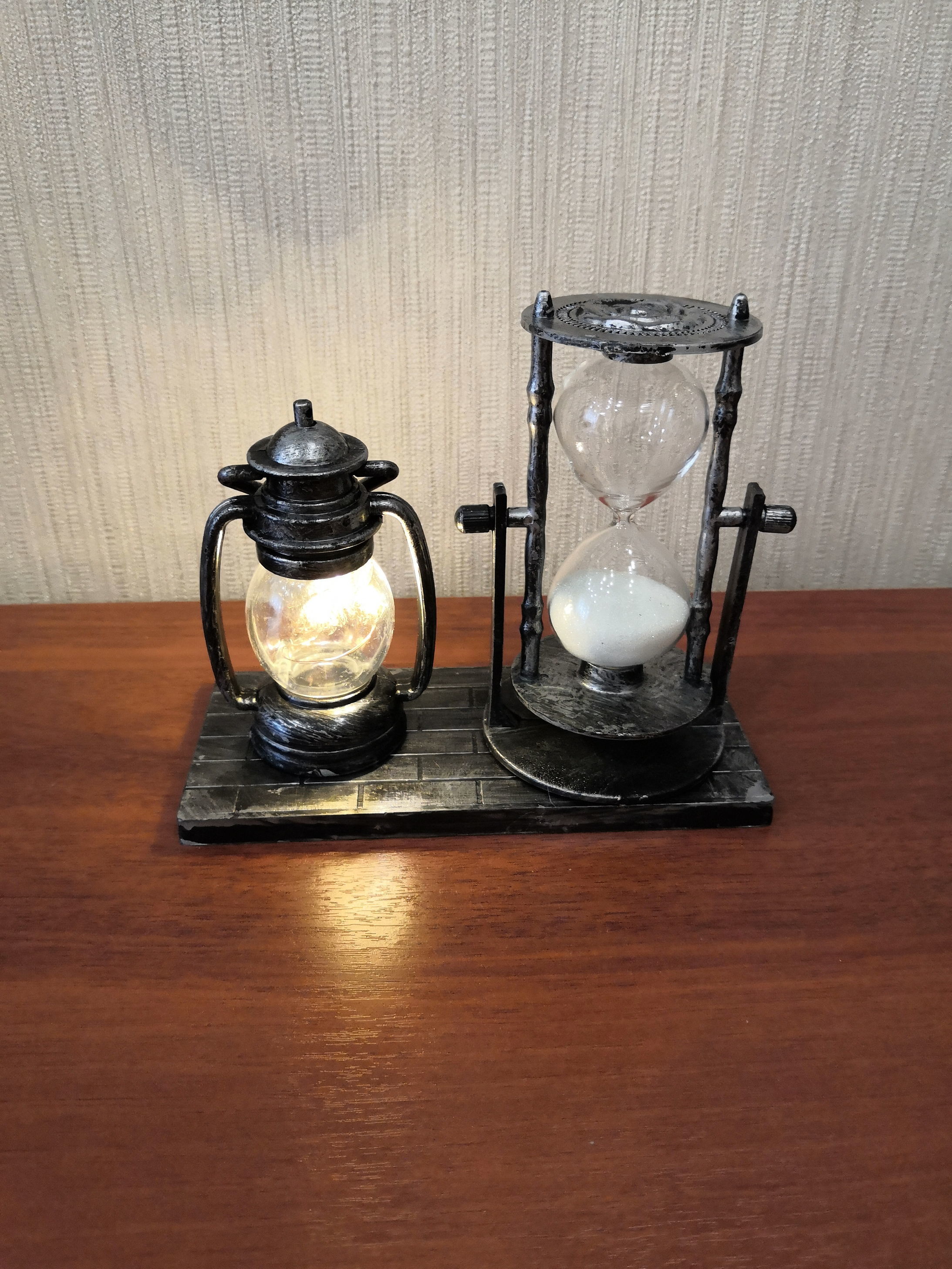 Фотография покупателя товара Песочные часы "Керосин", сувенирные, 15.5 х 6.5 х 12.5 см - Фото 16