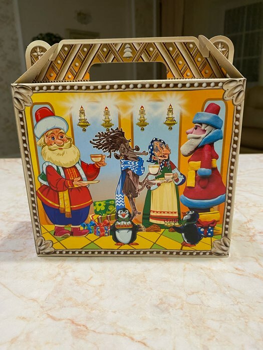 Фотография покупателя товара Подарочная коробка "Скульптурная Мастерская Деда Мороза" 17,3 х 6,5 х 15 см - Фото 3