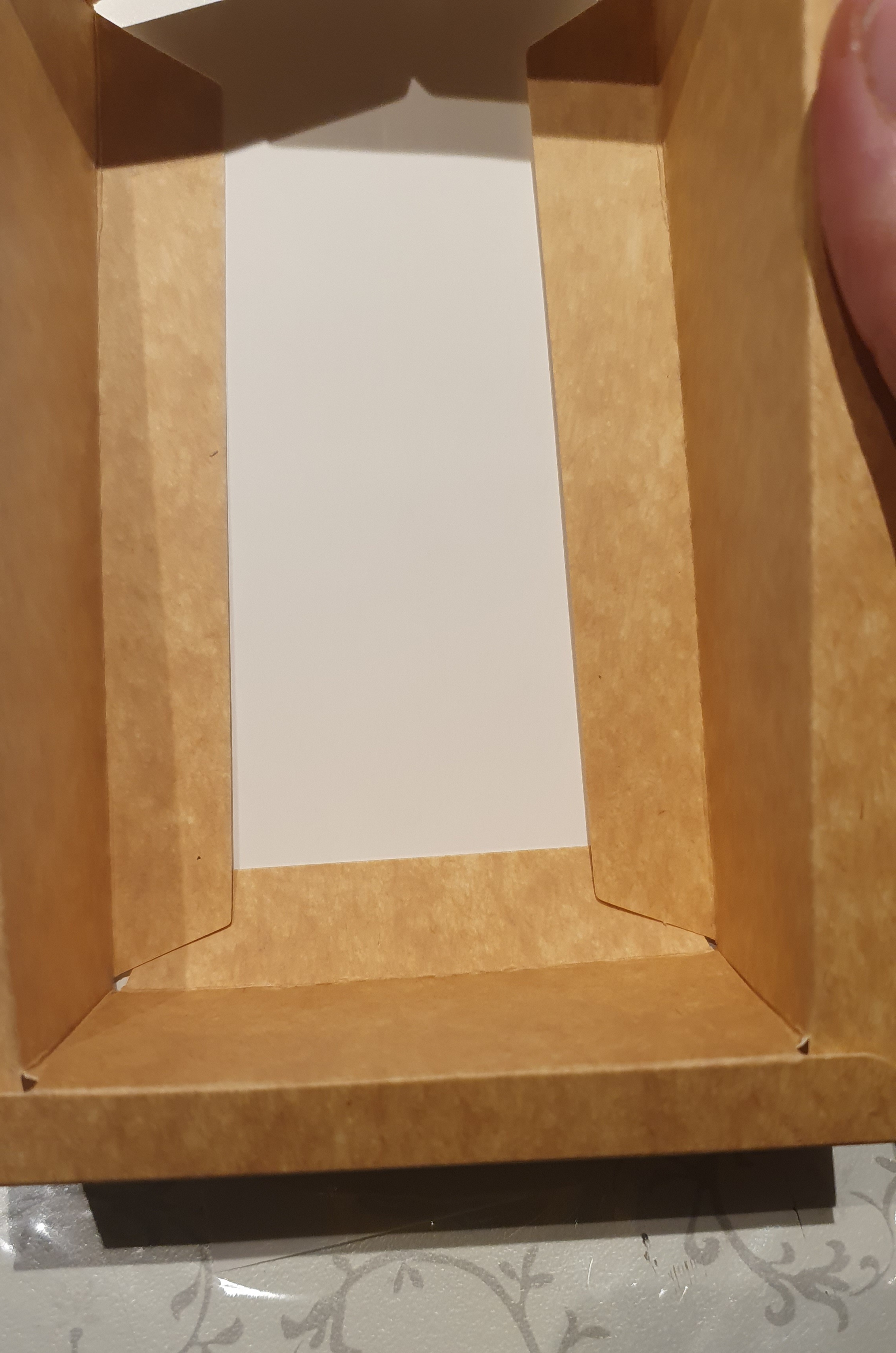 Фотография покупателя товара Коробка для 6 конфет с окном, белая, 13.7×9.85×3.85 см - Фото 25