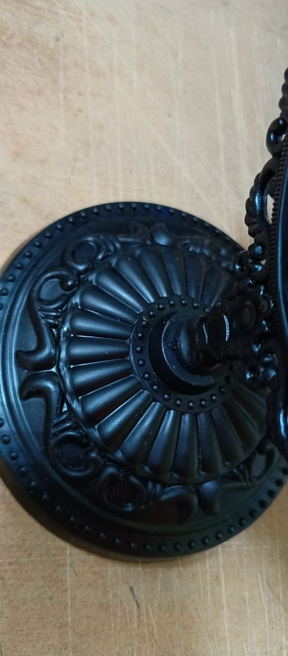 Фотография покупателя товара Зеркало декоративное, с увеличением х2, двустороннее, 16.5×25.5 см, (11×15.5 см), чёрное - Фото 7